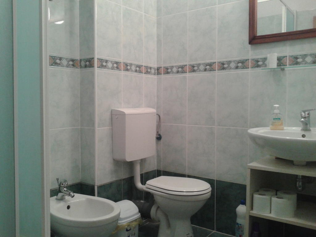 Apartments Loncarevic سلانو الغرفة الصورة