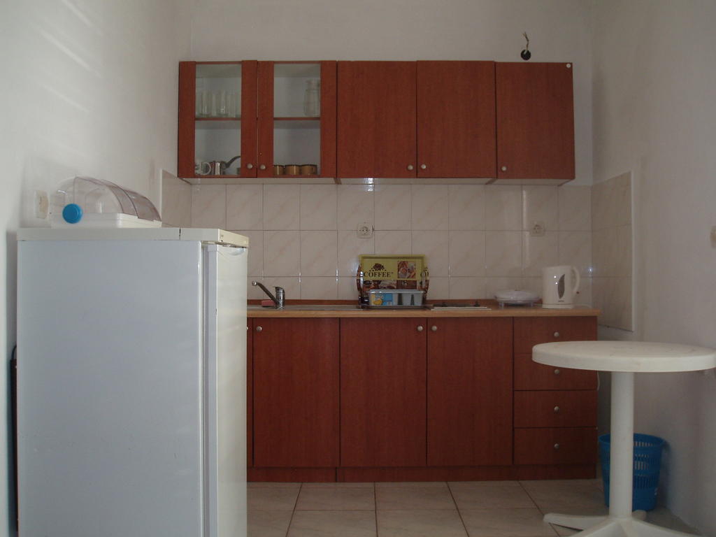 Apartments Loncarevic سلانو الغرفة الصورة
